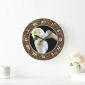 De omgezette Roman  van Aantallen met Calla Lilly Grote Klok (Huis)