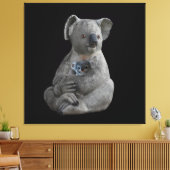 De omhelzing van een moeder canvas afdruk (Insitu (Woonkamer))