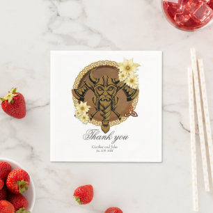 De onbevreesde viking met helm met hoorns. servet