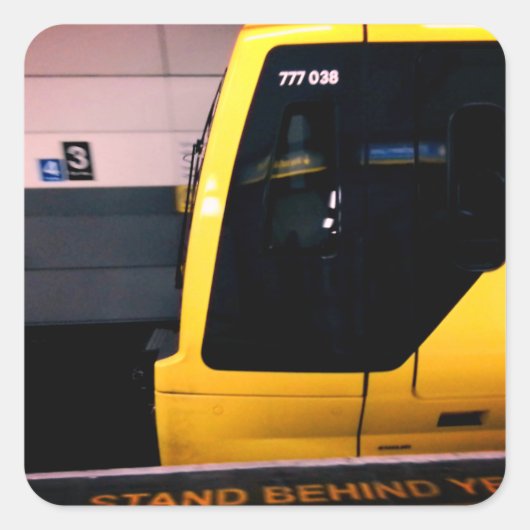 De ondergrondse vierkante sticker (Voorkant)