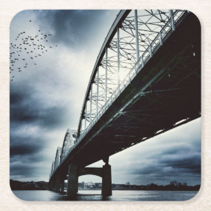 De Onderzetters van de honderdjarige brug