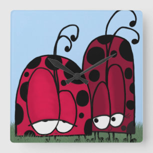 De ongeëvenaarde illustratie van de Love Ladybug Vierkante Klok