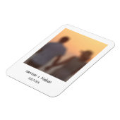 De onmiddellijke fotonamen van de terugkeer modern magneet (Linkerzijde)