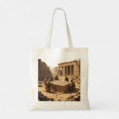 De ontdekking van de Steen van Rosetta (1799) Tote Bag (Achterkant)