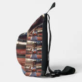 De opkomst van het bruine netball meisje sling bag (Rechts)
