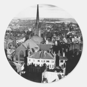 De ornamentale spiraal van een kerk in Boston Ronde Sticker