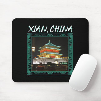 De oude Chinese klokkentoren Muismat