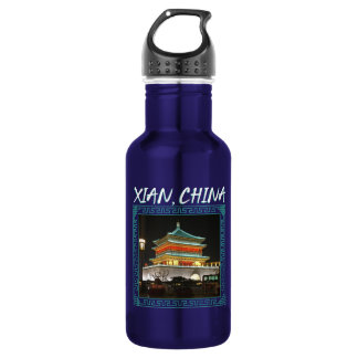 De oude Chinese klokkentoren Waterfles
