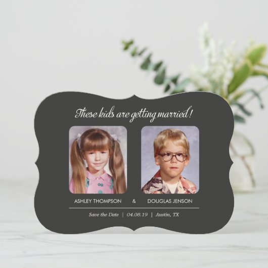 De oude foto bewaart de Dates Bracket Die Knipt Save The Date (Staand voorkant)