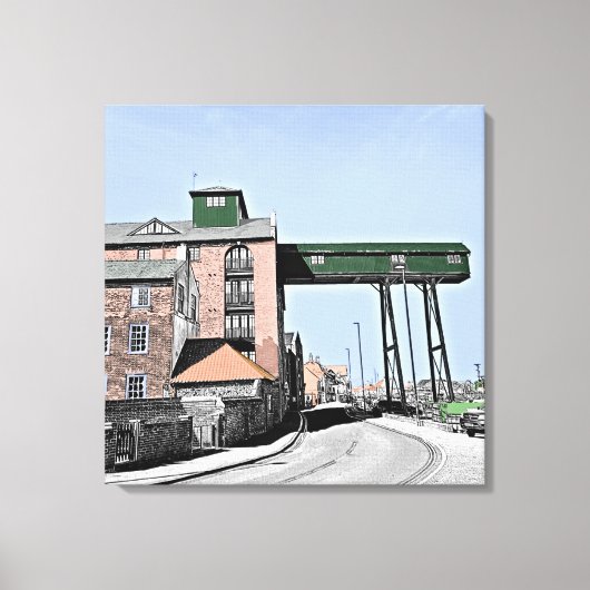 De oude Granary wint naast het Zee Norfolk Canvas Afdruk (Voorkant)