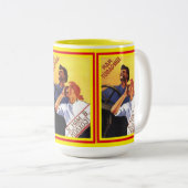 De oude Klassieke Sovjet Poster uit 1939 komt uit  Tweekleurige Koffiemok (Voorkant rechts)