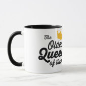 DE OUDE KONINGIN VAN HEN ALLEMAAL. T-shirt Mok (Links)