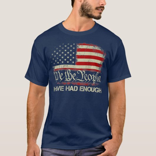 De  oude vlag die wij, de mensen, hebben genoeg ge t-shirt (Voorkant)