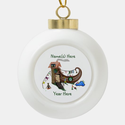 De oude vrouw in de schoenen keramische bal ornament (Voorkant)