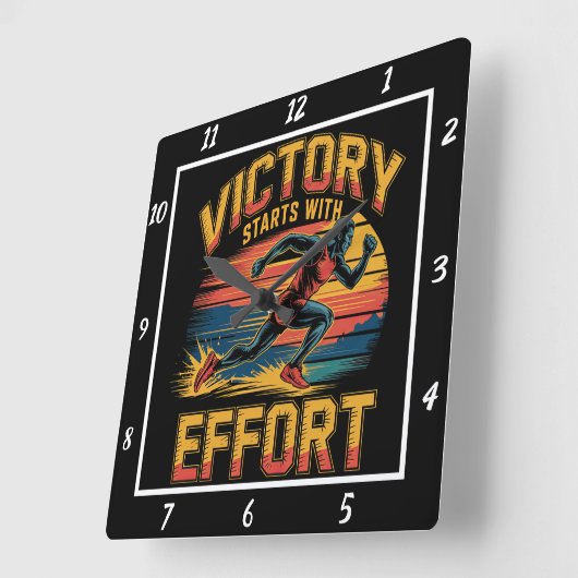 De overwinning begint bij de Effort Runner Vierkante Klok (Hoek)