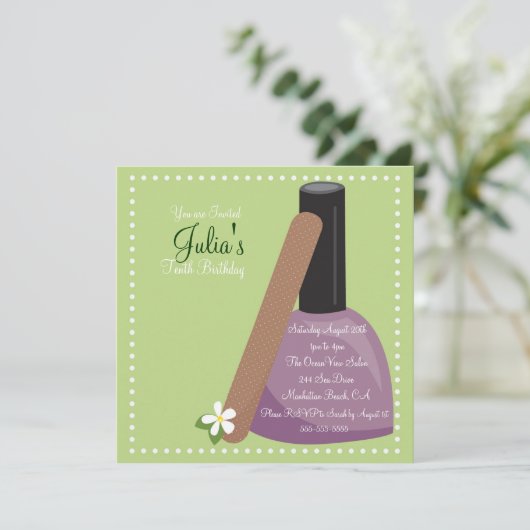 De paarse Verjaardag van het Nagellak nodigt uit Kaart (Staand voorkant)