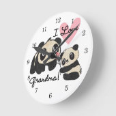 De panda draagt de Oma van de Liefde van I Ronde Klok (Hoek)