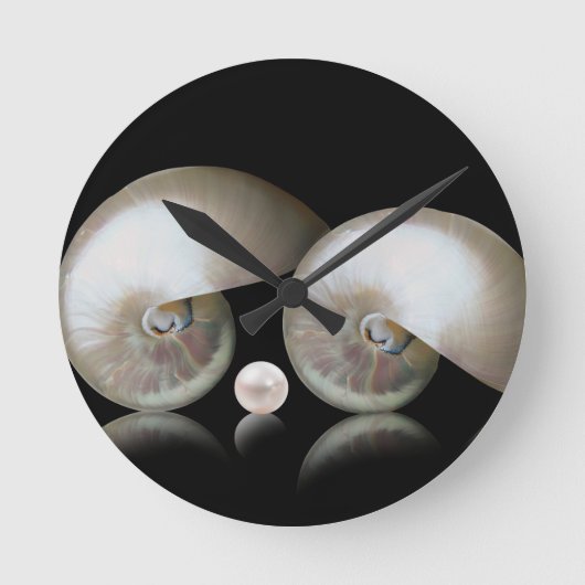 De Parelmoer Ronde Klok (Voorkant)