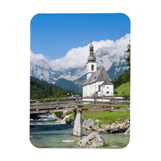 De parochiekerk van Ramsau in Beieren, Duitsland Magneet (Verticaal)