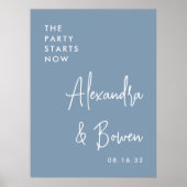 De partij begint nu een bruiloft | Dusty Blue Poster (Voorkant)