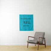 De perfect match koppel naam letter datum blauw si wandkleed (In situ)