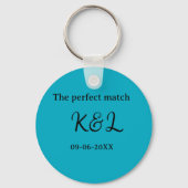 de perfect match koppel naam letter datum blauwe s sleutelhanger (Achterkant)