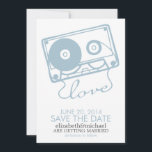 De Perfecte Band van de Mengeling sparen de Datum  Save The Date<br><div class="desc">De hedendaagse en unieke bruiloft sparen de datumaankondigingen kenmerkt een koele illustratie van een cassetteband.</div>