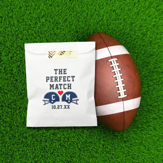 De perfecte match Football bruiloft monogram Bedankzakje