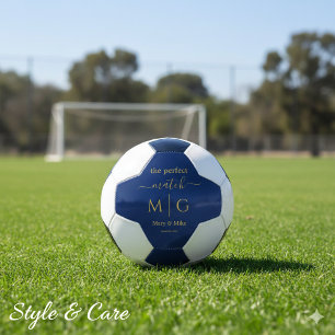 De Perfecte Match Monogram Koppel Naam Marineblauw Voetbal