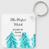 De perfecte match winter blauwe dennenboom bruilof sleutelhanger (Achterkant)
