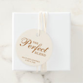 De perfecte mix van elegante ivoren koperbruiloft bedankjes labels (In situ)