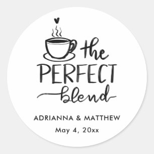 De perfecte overvloeihandgeschreven koffie bruilof ronde sticker
