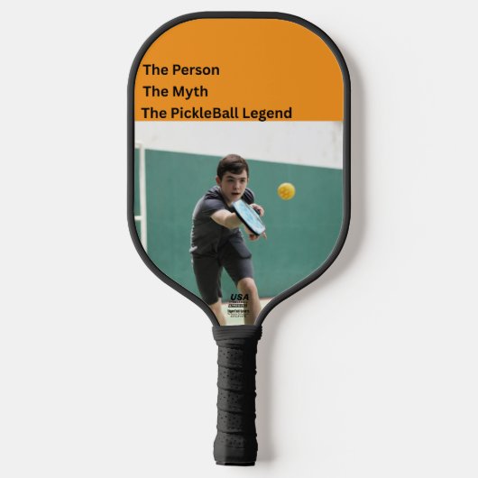 De Persoon • De Mythe • De Pickleball Legende Paddle (Achterkant)