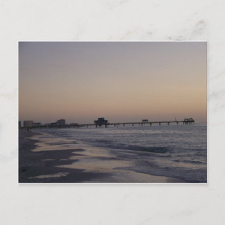 De pier op zonsondergang briefkaart