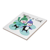 De pinguïnen die is Koel schaatsen Tegeltje (Zijkant)