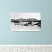 De piramiden op Sitka, Alaska-foto Canvas Afdruk (Insitu (Houten vloer))