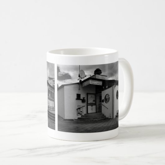 De plaats Pizza. Koffiemok (Voorkant rechts)