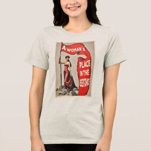 De plaats van de vrouw in het verzet Tri-Blend shirt