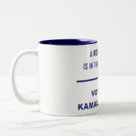 DE PLAATS VAN EEN VROUW IS IN... TWEEKLEURIGE KOFFIEMOK