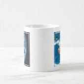 De planeet Aarde toont wolken boven Australië. Koffiemok (Center)