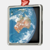 De planeet Aarde toont wolken boven Australië. Metalen Ornament (Links)