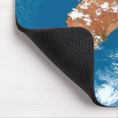 De planeet Aarde toont wolken boven Australië. Muismat (Hoek)