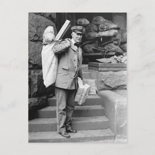 De postbode bij de Post Kantoor Briefkaart (Voorkant)