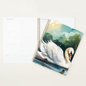 De prachtige zwaan op het meer is een gezicht om t planner (Display)