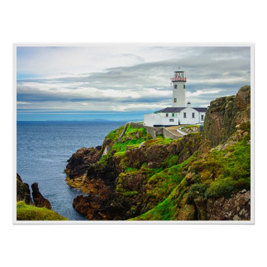 De "Rand van de Wereld" bij de Fanad Head-vuurtore Perfect Poster (Voorkant)