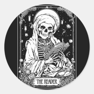De Reader Tarot Kaart Skeleton Bookish Halloween S Ronde Sticker