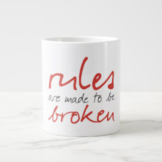 De regels worden gemaakt om een gebroken Mok te zi