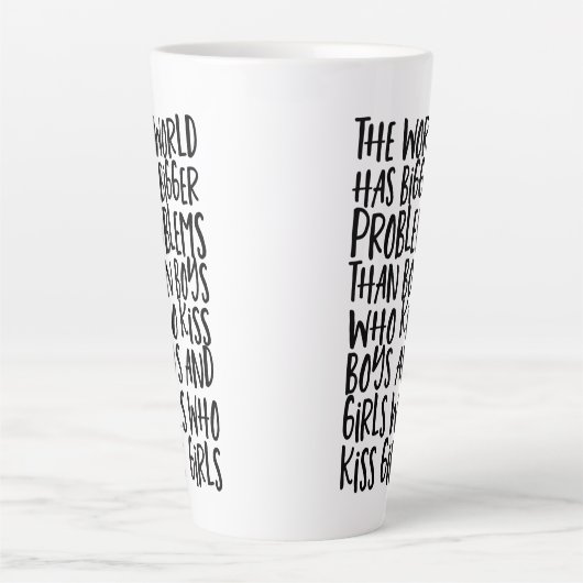 De regenboog van de Gay Pride heeft grotere proble Latte Mok (Voorkant)