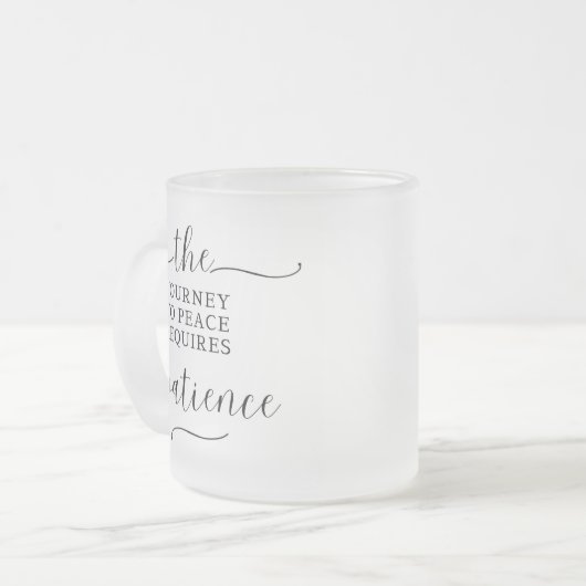 De reis naar de Mok van de vrede (Voorkant links)