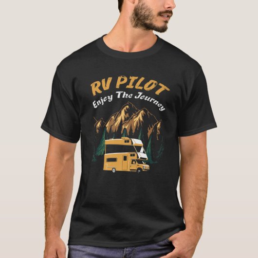 De reis van de RV Pilot Camp Couple Camping T-shirt (Voorkant)